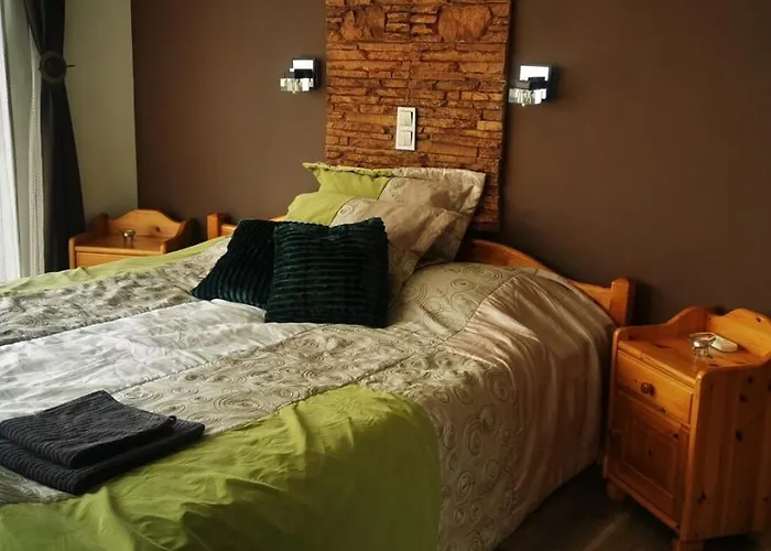 Rozsas Vendeghaz Case de vacanță *