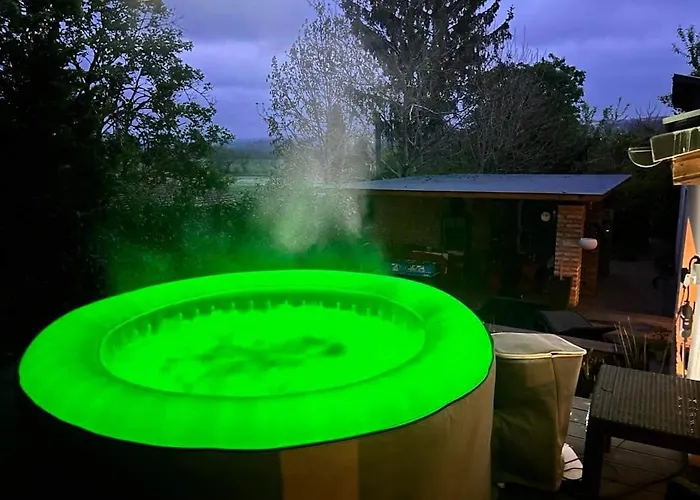 Rozsas Vendeghaz Case de vacanță